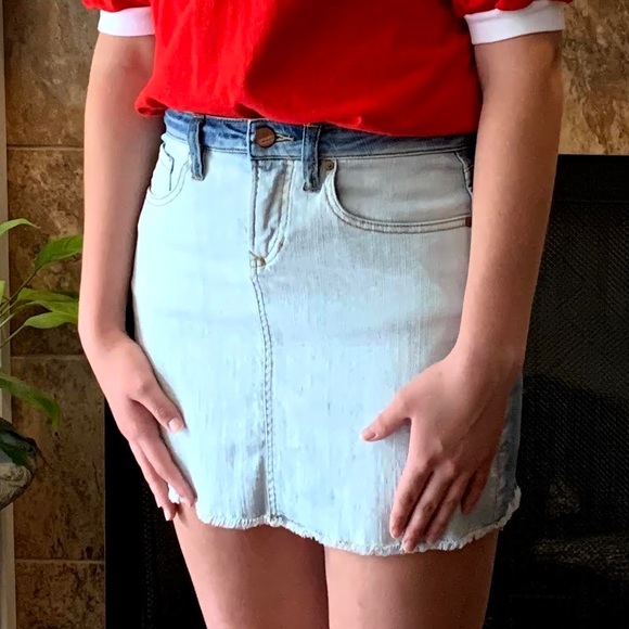 Denim skirt size 26 - Picture 4 of 4